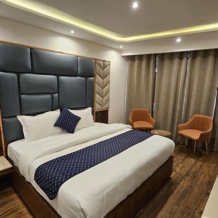 The Central Vista - Simla Royale Near Mall Road Free Pickup From Railway Station Simla Shimla Exterior foto
